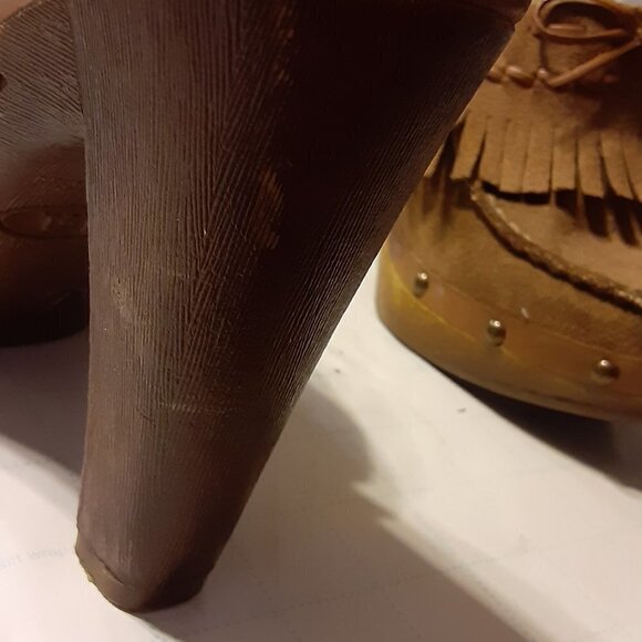 L.E.I. High Heel Clogs - Picture 6 of 7